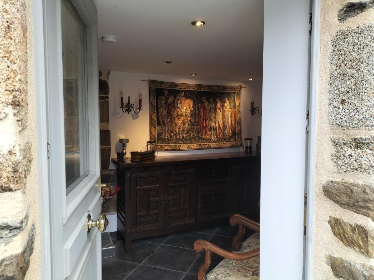 L'Escapade Medievale Fougères Eksteriør billede